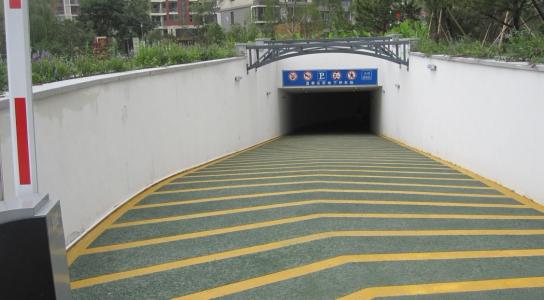 無(wú)震動(dòng)防滑車(chē)道